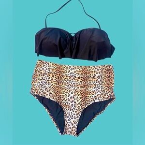Gianni Bini Bikini Very High Wasted Leopard Bottom Black Ruffle Halter Top Sz L